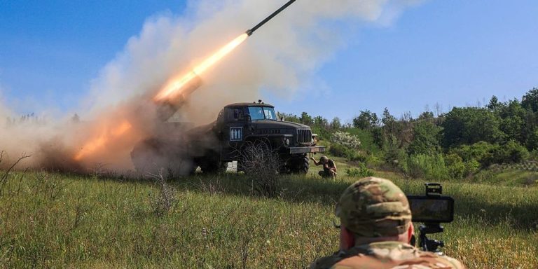 soldiers-of-the-30th-prince-konstanty-ostrogski-mechanized-brigade-fire-a-missile-from-a-bm-21-grad-multiple-rocket-launcher-at.jpg